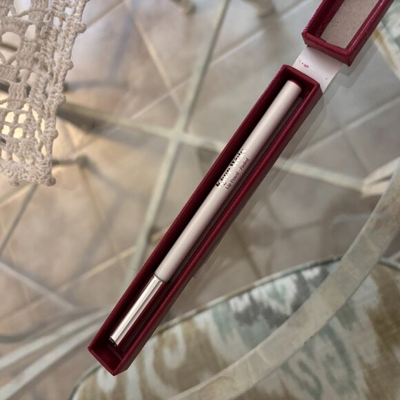 Kjaer Weis Lip Pencil in Faded - Picture 12 of 13